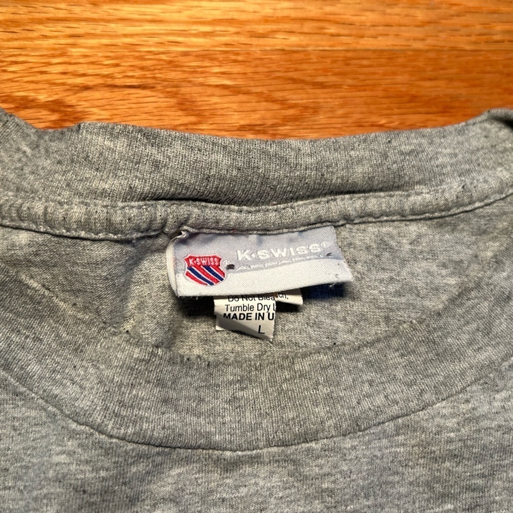 K-Swiss Vintage Graphic Tee Large - Picture 3 of 6